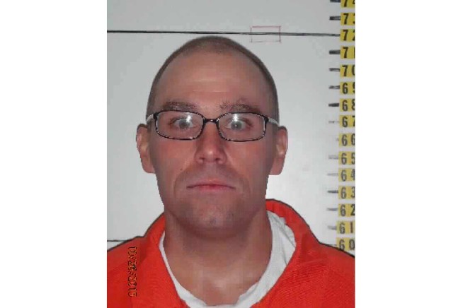 Nevada inmate fighting execution seeks firing-squad option