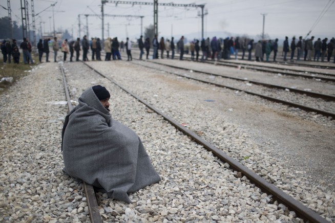 Greek minister: EU provided inadequate help for refugees