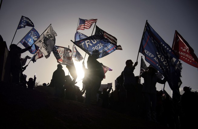 GOP leaders in 4 states quash dubious Trump bid on electors