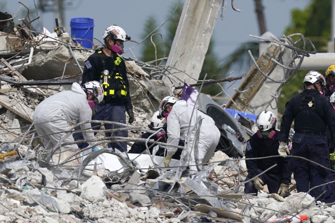 4 more victims found in rubble; death toll rises to 32