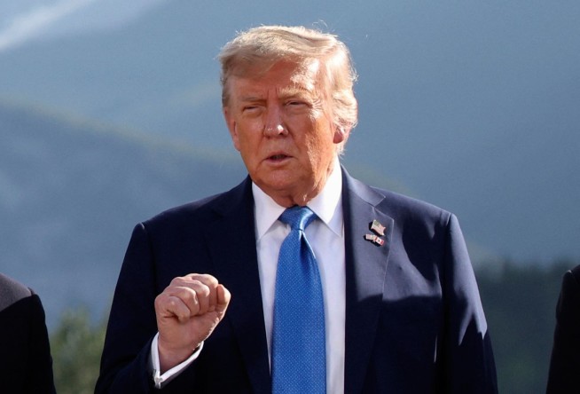 Trump says the US knows where Iran's Khamenei is hiding and urges Iran's unconditional surrender