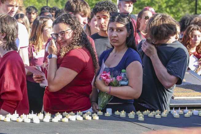 Florida State classes resume Monday after fatal shooting, but in-person attendance isn't mandatory
