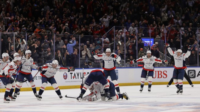 Vladimir Putin congratulates Alex Ovechkin on ‘outstanding’ NHL goals record
