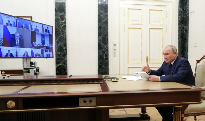 Russia suspending gas supplies to Poland, Bulgaria