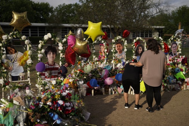 Texas police: School door shut but didn't lock before attack