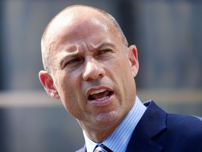 Democrats warily eye Avenatti's flirtation with 2020 bid