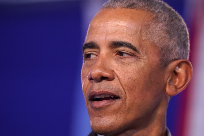 Obama hits Russia, China for 'lack of urgency' on climate