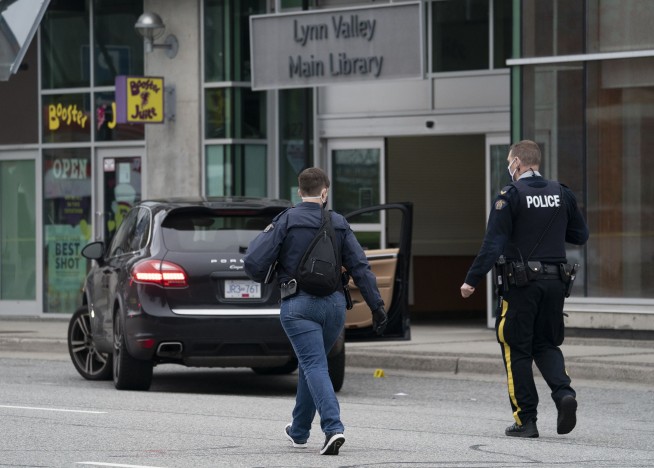 1 dead, six injured in stabbing attack at Canadian library
