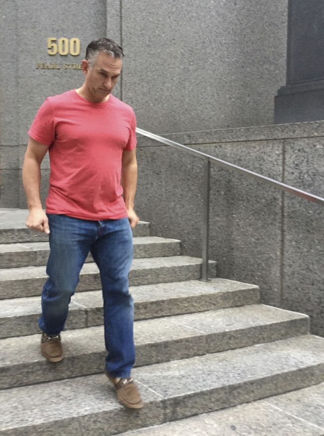 Feds: Arrests in scam banking on 'Hamilton,' Adele shows