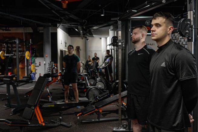 A nation pauses: Ukraine’s daily moment of remembrance endures through intensified Russian attacks