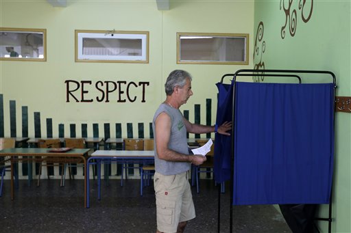Official projection shows 'no' winning in Greek referendum