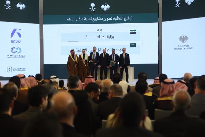 Syria and Saudi Arabia sign multibillion-dollar investment deals to boost economy