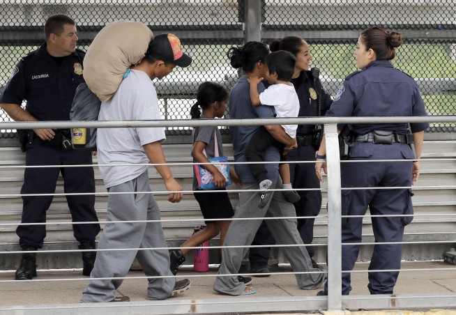 US in talks to compensate families separated at border