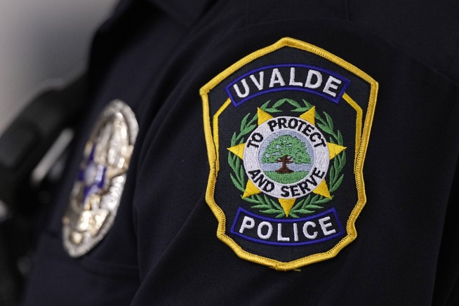 Uvalde police chief who was on vacation during Robb Elementary shooting resigns
