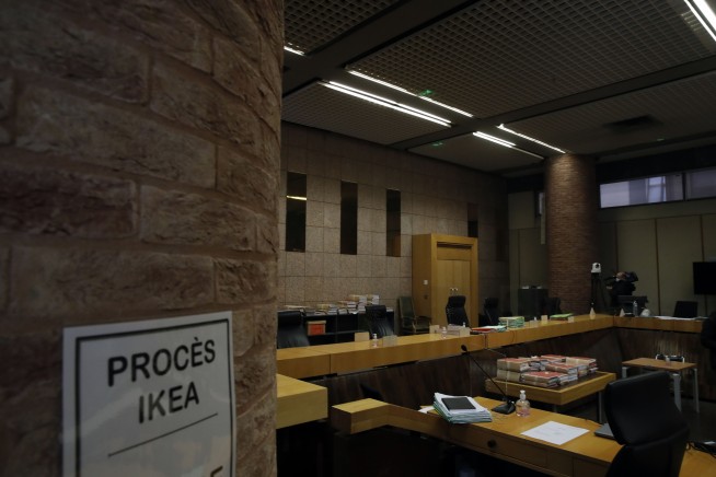 Ikea France on trial over claims it spied on staff, clients