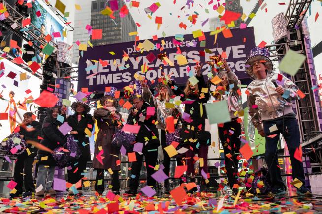 Rain could be an unwelcome entry at the Rose Parade on New Year's Day. Bundle up for NYC ball drop