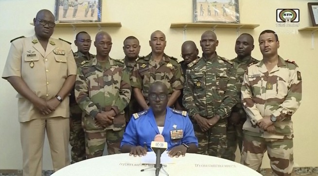 Soldiers declare Niger general as head of state after he led a coup and detained the president