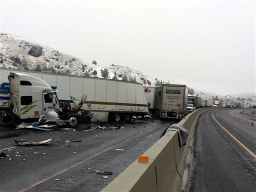 12 injured in massive Interstate 84 crash in eastern Oregon