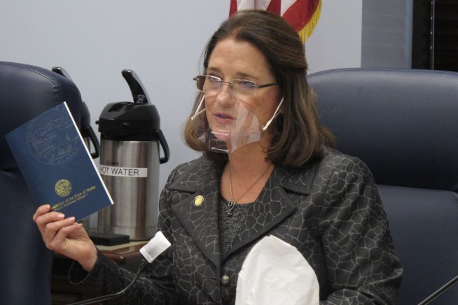 Airline bans Alaska state senator for violating mask rules