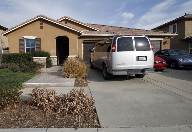 Girl's escape exposes horror of 13 siblings kept captive