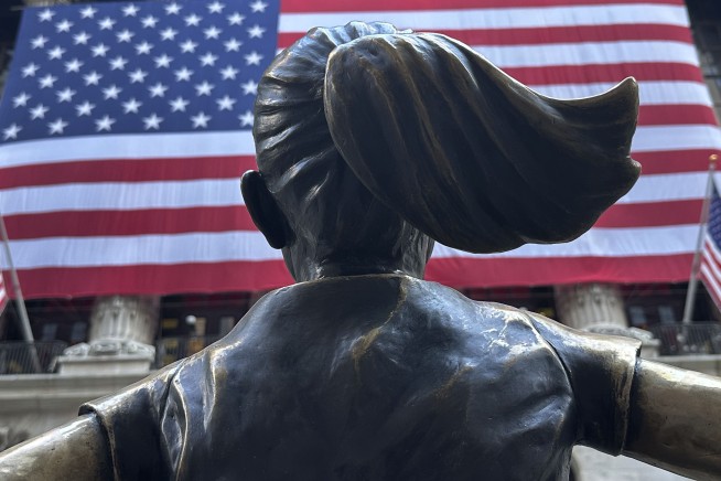 Stock market today: Wall Street rolls to the edge of records as hopes remain for cuts to rates