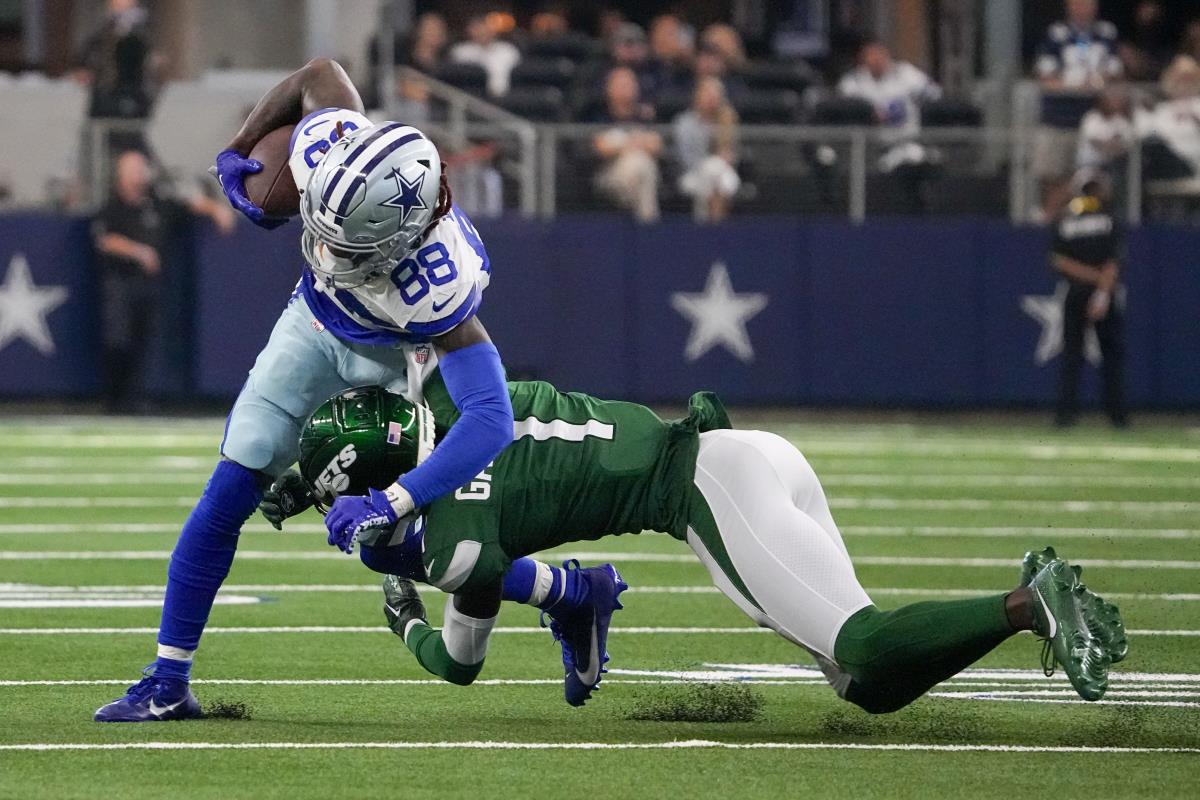 Cowboys Crawl!' Micah Parsons Seeks Nickname Help for Dallas Sack Act -  FanNation Dallas Cowboys News, Analysis and More