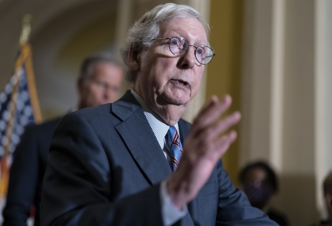 Senate passes stopgap bill to avert shutdown, aid Ukraine