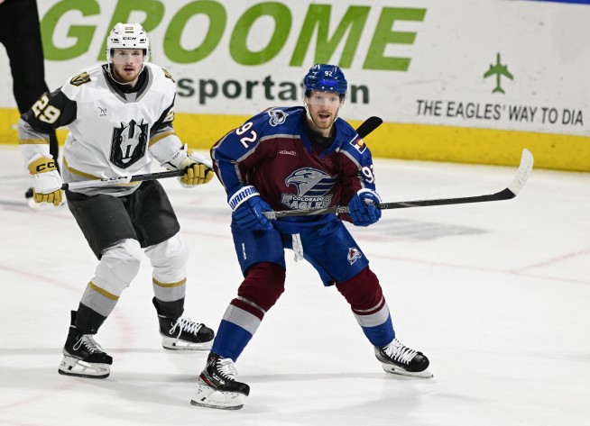 Landeskog 'excited about what the future looks like' after playing in a game for 1st time in 3 years