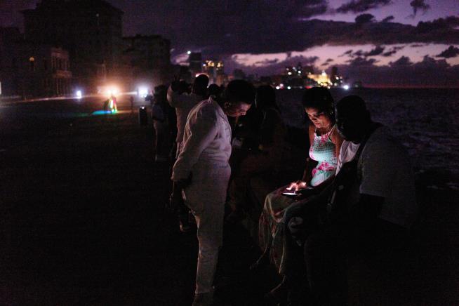 Cuba’s power grid collapses leaving it without electricity for the 3rd time this month