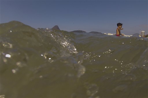 AP Investigation: Olympic teams to swim, boat in Rio's filth