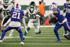 Jets lose Aaron Rodgers to an Achilles tendon injury, then rally to stun  Bills 22-16 in overtime