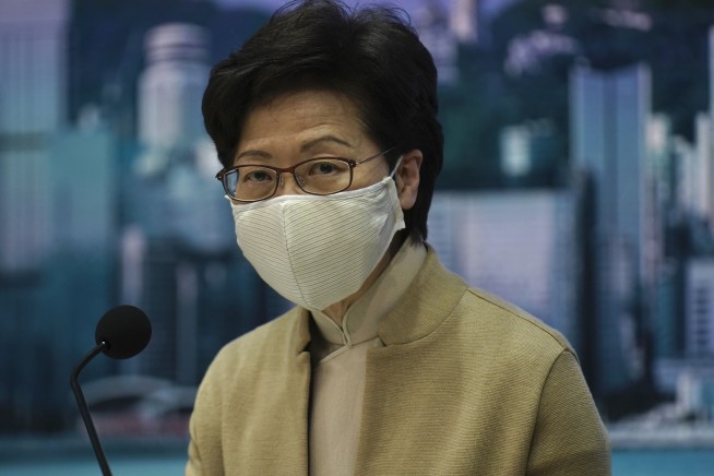 Hong Kong's pro-democracy lawmakers resign en masse