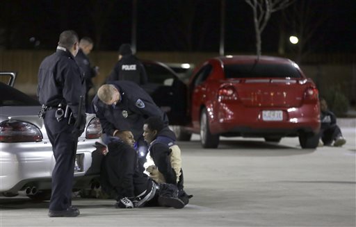 Guard reinforcements contain damage in Ferguson