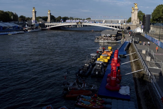Triathlon cancels Olympic swim training for the second day over poor water quality in the Seine