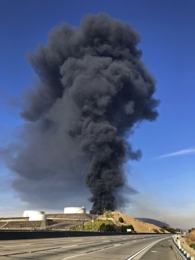 Earthquake probed as possible cause of California fuel fire