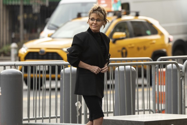 Jury selected for Sarah Palin's libel suit against The New York Times