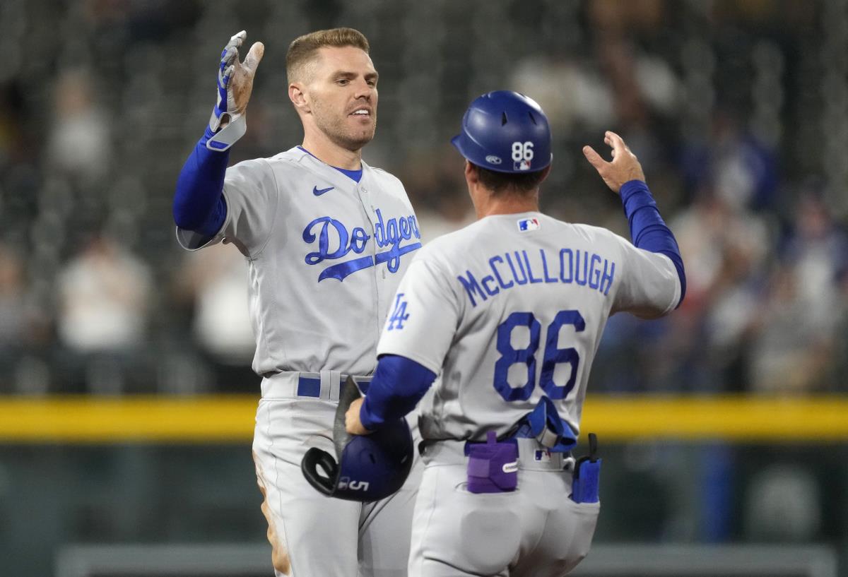 Walking Off Their Nightcaps: '21 Rockies 3-0 in 14th,15th innings