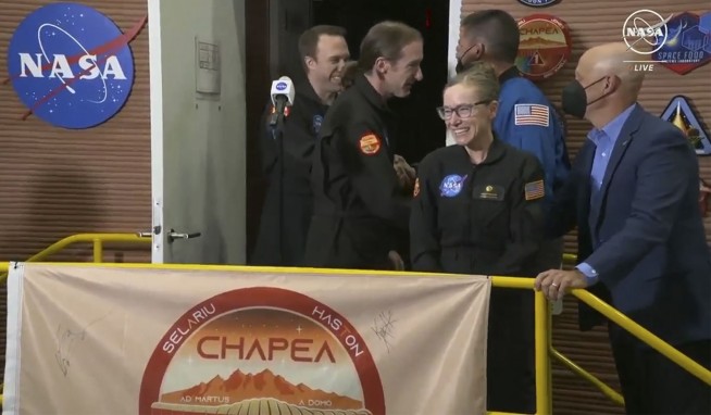 Crew of NASA's earthbound simulated Mars habitat emerge after a year