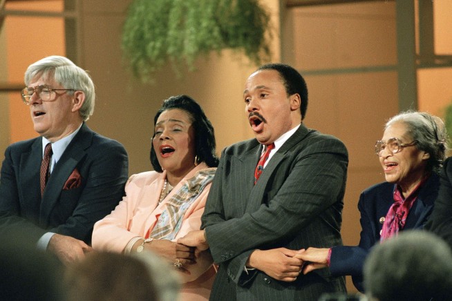 Phil Donahue, whose pioneering daytime talk show launched an indelible television genre, has died