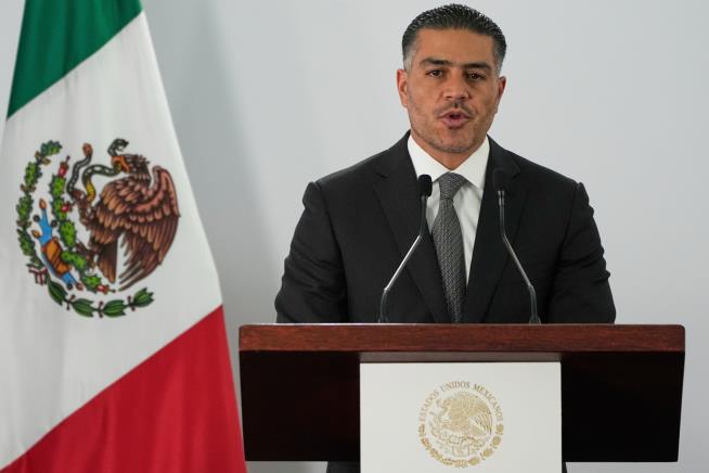 Mexico sends 37 cartel members to US in latest offer to Trump administration