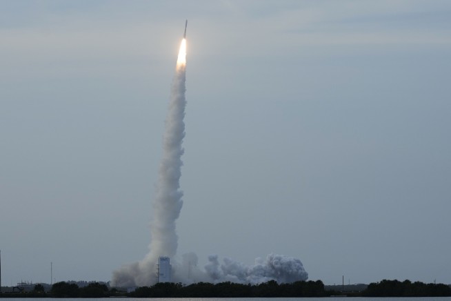 Amazon launches its first internet satellites to compete against SpaceX's Starlinks