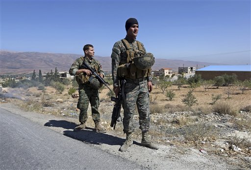 Thousands flee as Lebanon battles Syrian militants