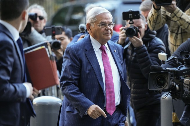 Sen. Menendez enters not guilty plea to a new conspiracy charge