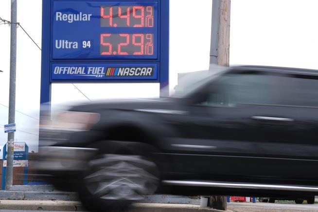Gas prices eclipse $4 a gallon in the US, the highest since 2022