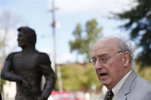 Baptist pastor sued after revelation of affairs