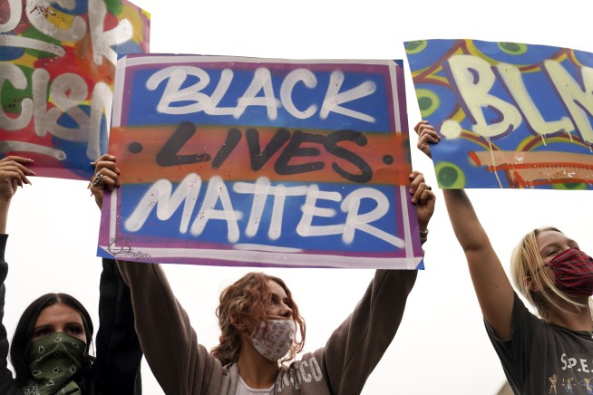 Breonna Taylor grand jury recordings to be released Friday