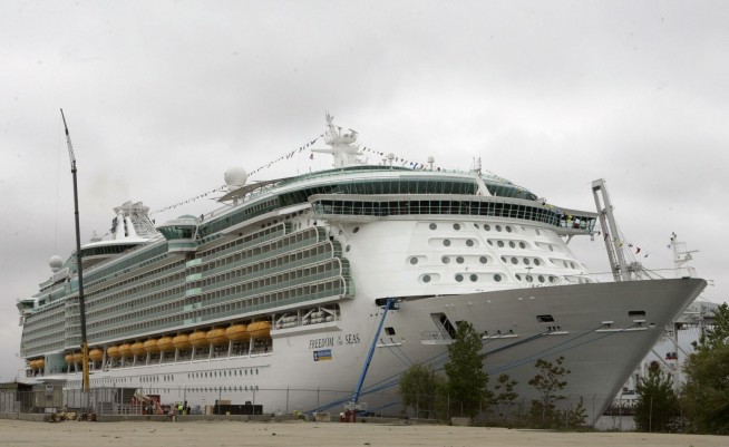 1-year-old dies in fall from cruise ship in Puerto Rico