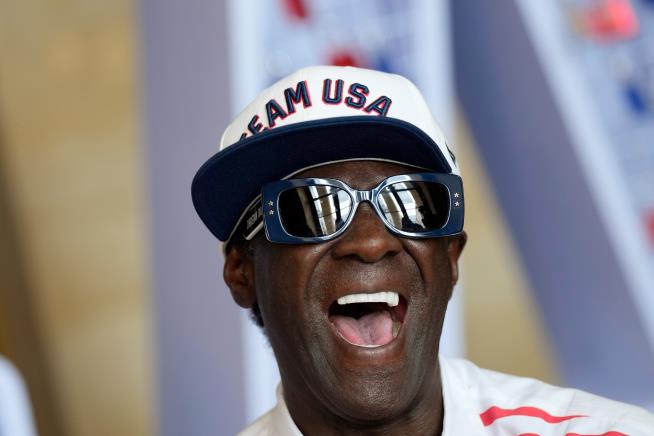 'Yeah, boyeeee': Flavor Flav gives bobsled and skeleton a try, joins team as hype man for Olympics