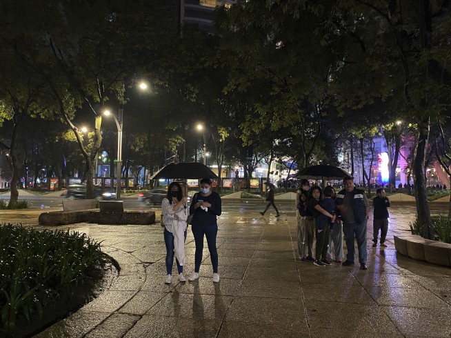 Powerful earthquake near Mexico's Acapulco kills at least 1