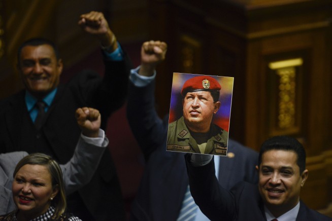 Guaido blocked from Venezuela's congress as impasse deepens